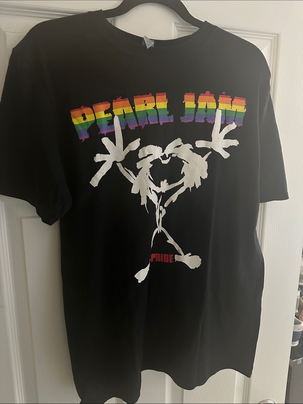 Pearl Jam Rainbow Logo Pride T-Shirt - Black - NEW - Hyde Park London 2022